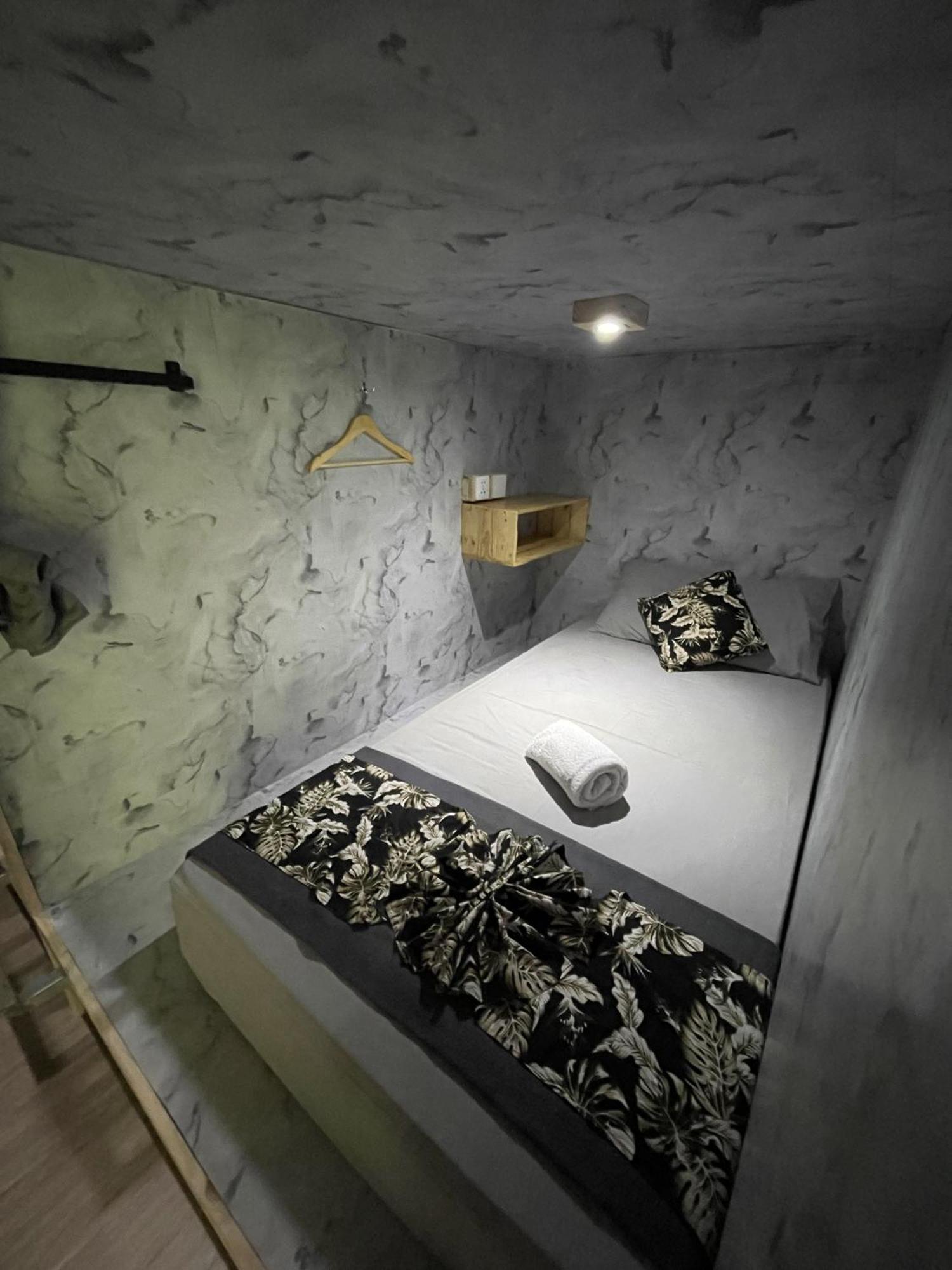 Pedidi Penida Hostel Batununggul Kültér fotó
