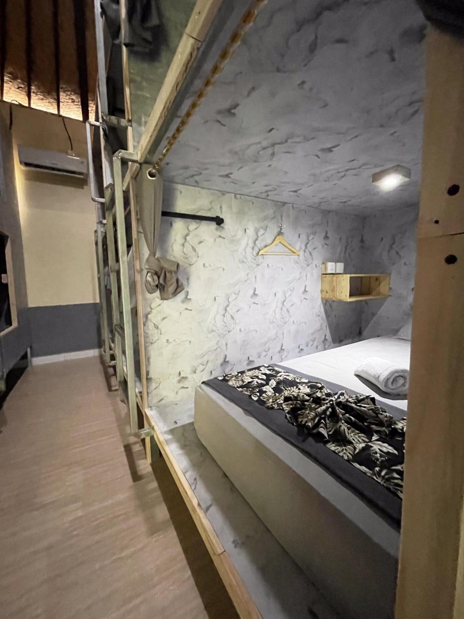 Pedidi Penida Hostel Batununggul Kültér fotó
